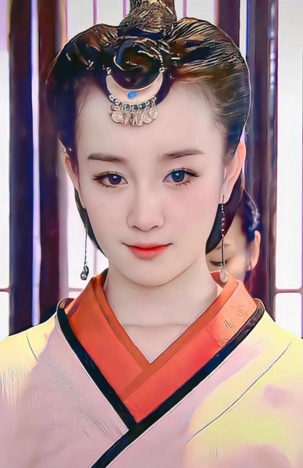 桌布｜整容前的張檬