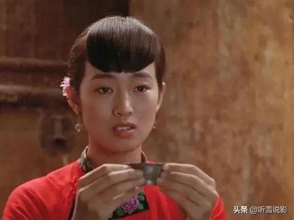 《菊豆》：滿眼的荒唐與情色，看鞏俐如何演繹，張藝謀的巔峰之作