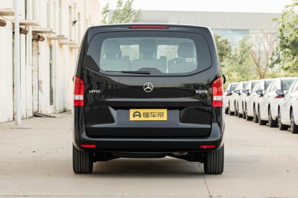 擁有長達5.3米的大尺寸車身,賓士威霆為何一直默默無聞 擁有長達5.3米的大尺寸車身,賓士威霆為何一直默默無聞