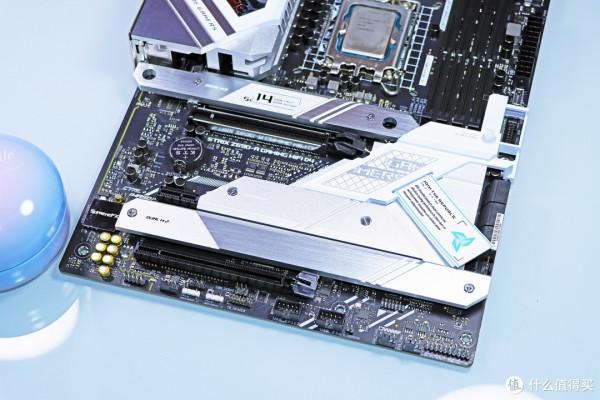 天青色等煙雨，而我在等你，親，吹雪不？