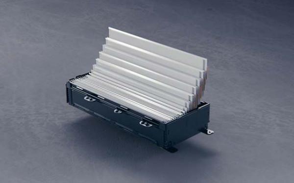 2021 年電動汽車電池組成本比 2008 年降低 87% 2021 年電動汽車電池組成本比 2008 年降低 87%