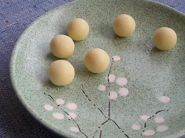 《紅樓夢》中的冷香丸真能治好薛寶釵的病嗎？