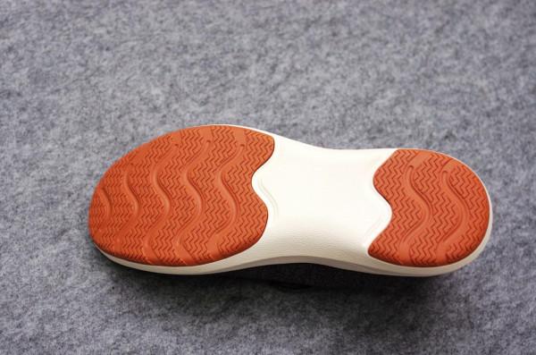 凜冽寒風中有什麼保暖、好看的衣物呢?從頭到腳一整套實穿推薦 凜冽寒風中有什麼保暖、好看的衣物呢?從頭到腳一整套實穿推薦