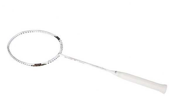 新人應該知道的純白色高顏值羽毛球拍彙總清單,適合送妹子的好物 新人應該知道的純白色高顏值羽毛球拍彙總清單,適合送妹子的好物