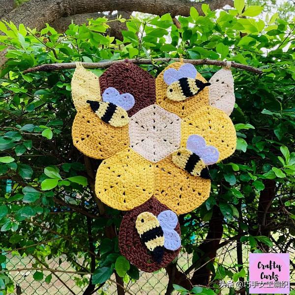 鉤編留下太多的零線，幾十種六角的鉤法，讓你家美出花來