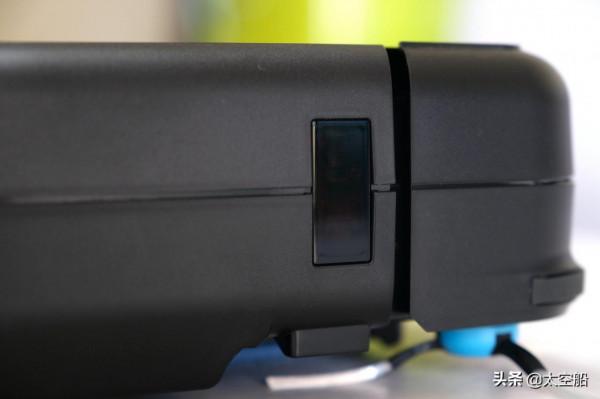 乾擦溼拖,一步到位,玻妞雷姬LEGEE-688評測 乾擦溼拖,一步到位,玻妞雷姬LEGEE-688評測