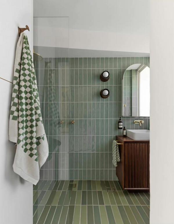 藝術家的藝廊公寓,白色畫裡鑲嵌著多彩傢俱,每一個角落都喜歡 藝術家的藝廊公寓,白色畫裡鑲嵌著多彩傢俱,每一個角落都喜歡