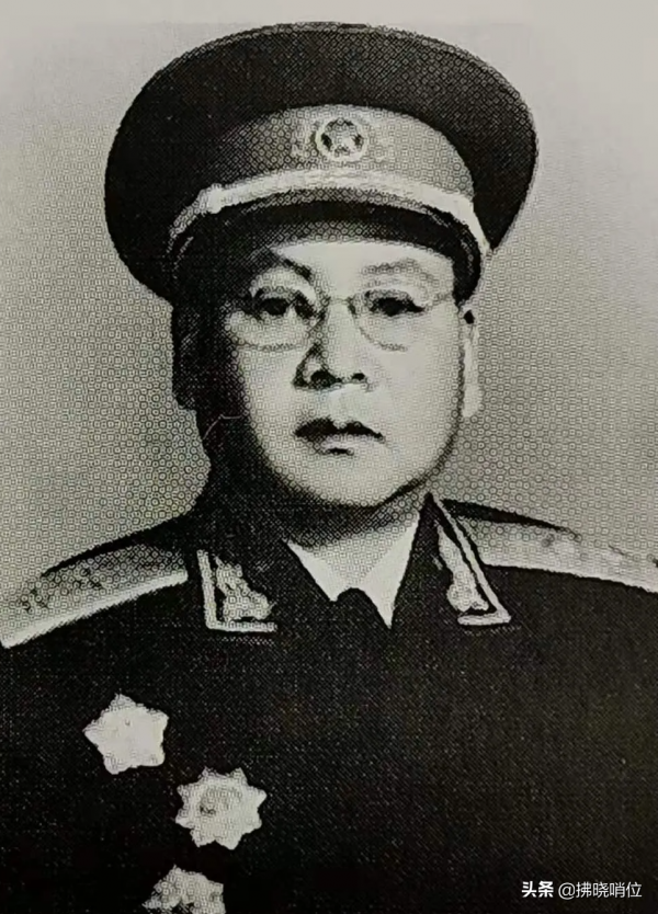 方登華：走訪眾多老首長、老前輩，為21軍編寫戰史