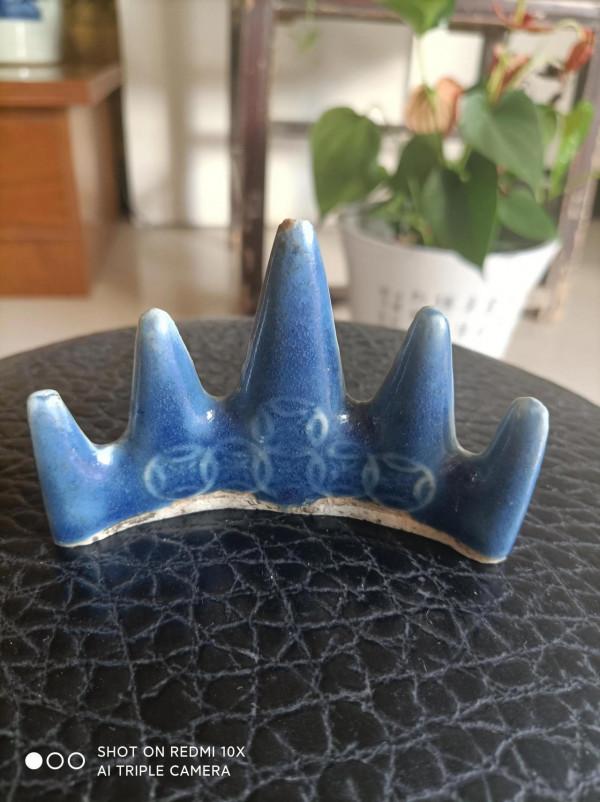 清中霽藍釉筆架