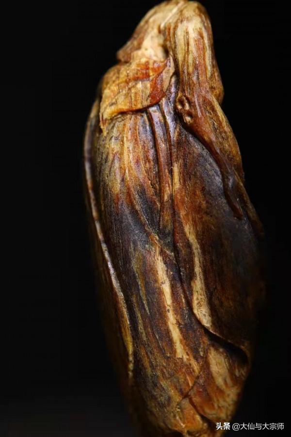 一克幾萬的奇楠沉香,都拿來做什麼呢? 一克幾萬的奇楠沉香,都拿來做什麼呢?