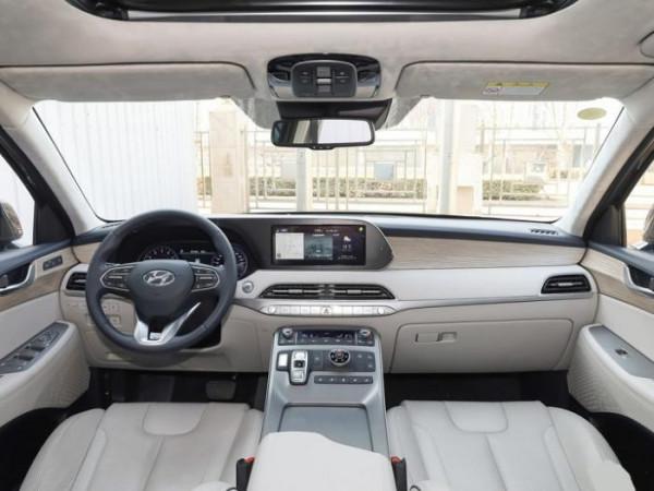 新車不足30萬，入門就提供3.5L V6動力+8AT，帶你看現代帕里斯帝