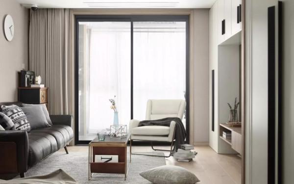110㎡簡約風新房，榻榻米、大浴缸、強收納…電視牆還能這樣設計