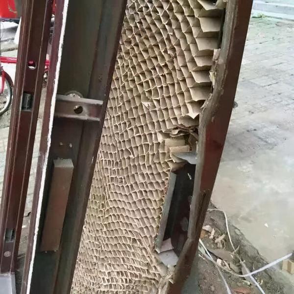 新房的入戶門有必要更換嗎?聽過來人說完,馬上決定換,安全第一 新房的入戶門有必要更換嗎?聽過來人說完,馬上決定換,安全第一