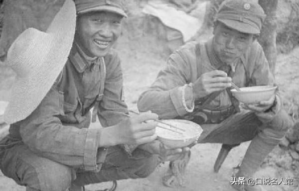 新兵不聽指揮進美軍陣地抓舌頭，結果沒人，團長大喜：你立功了