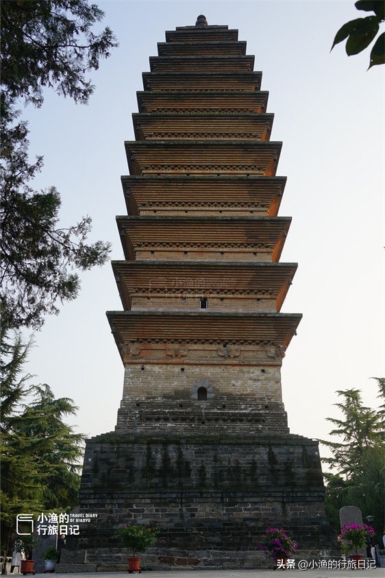 洛陽白馬寺旁有座尼姑庵,內藏中國第一古塔,可惜很多遊客錯過了 洛陽白馬寺旁有座尼姑庵,內藏中國第一古塔,可惜很多遊客錯過了