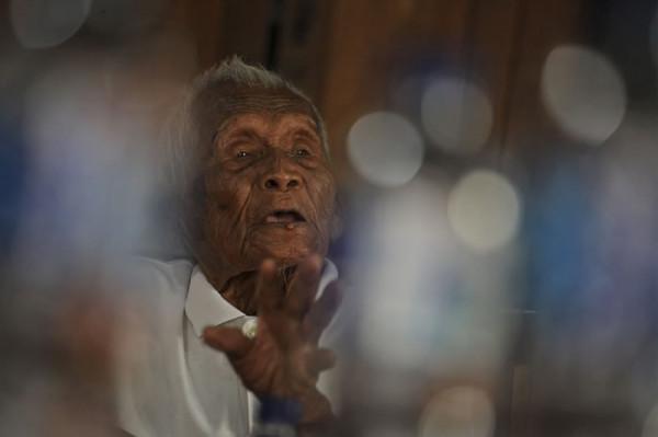 4年前，印尼一名146歲的老翁去世，官方承認他的年齡，吉尼斯不認