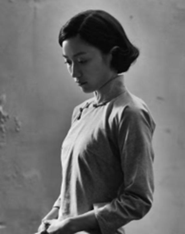 1932年陳獨秀被捕，一年輕女子拿著報紙痛哭：這不是我家李老頭嗎