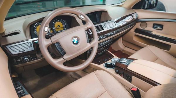 「兼修內外」整備一臺08年的寶馬730LI,重覽那年登陸的絕塵風華 「兼修內外」整備一臺08年的寶馬730LI,重覽那年登陸的絕塵風華