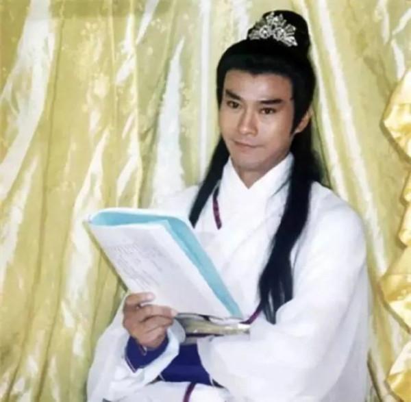 10大“瓊瑤男郎”現狀：有人移居美國，有人身價過億有人無戲可拍