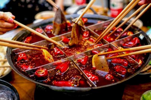 天冷愛吃火鍋,容易長痘痘怎麼辦? 天冷愛吃火鍋,容易長痘痘怎麼辦?