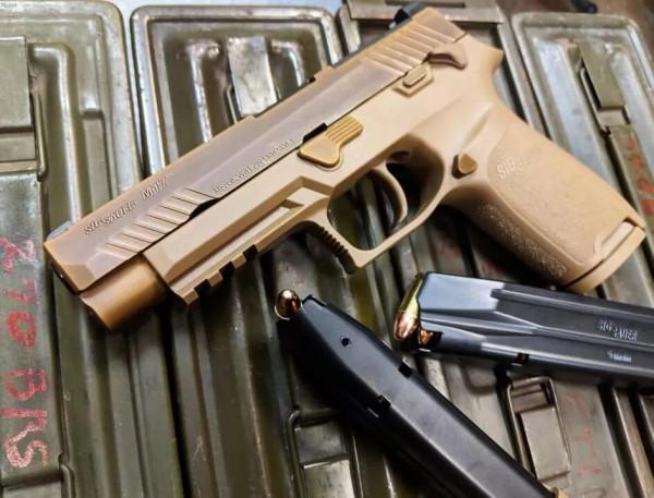 美軍現役制式單兵武器大合集——手槍篇