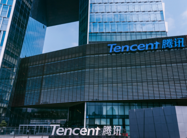 騰訊元老魏震：攢夠錢隱居紫蓬山，建200畝世外桃源，餵雞養羊