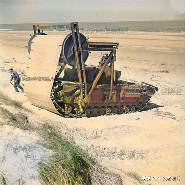 珍貴老照片，美軍肩扛日軍頭顱，德軍用坦克煎蛋，空中相撞的子彈