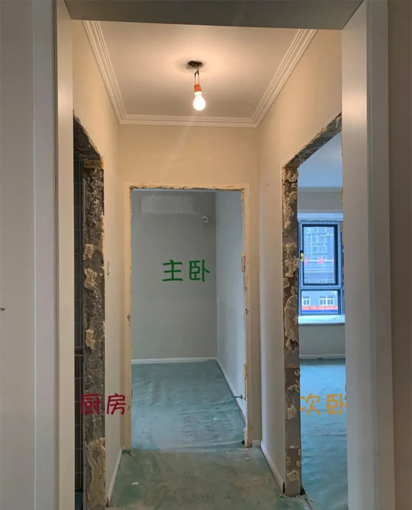 北京80㎡兩居室,復古綠、石膏線、烏雲桌布…打造濃郁美式風婚房 北京80㎡兩居室,復古綠、石膏線、烏雲桌布…打造濃郁美式風婚房