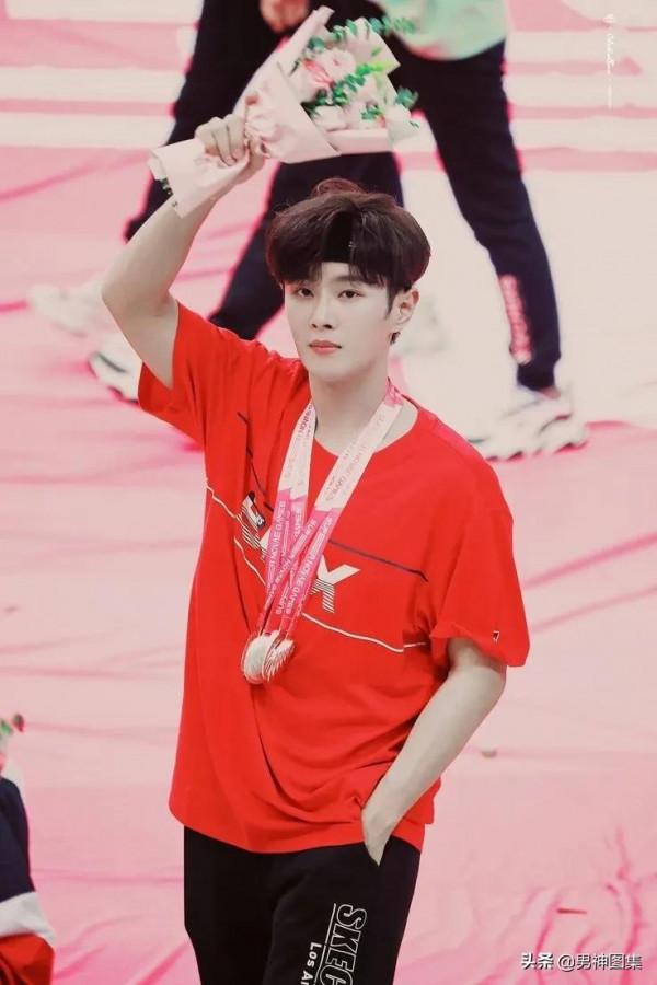 男神賞析乖巧帥氣