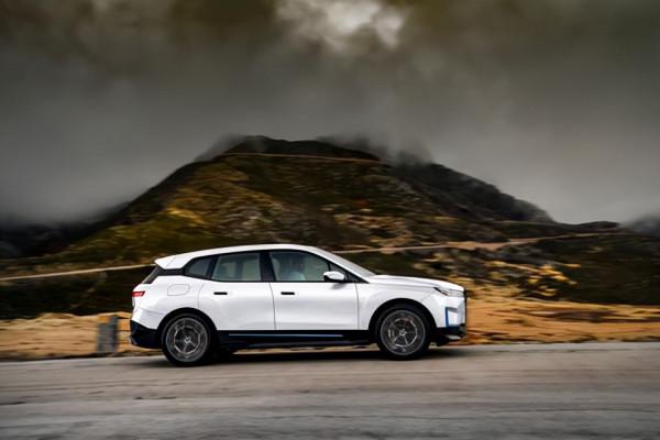 明年上市的重磅純電SUV，寶馬封頂之作iX，凱迪拉克回頭率最高