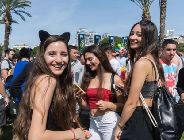 錢多人不傻？1988年沙特高價買36顆東風-3導彈，到底是賠還是賺？