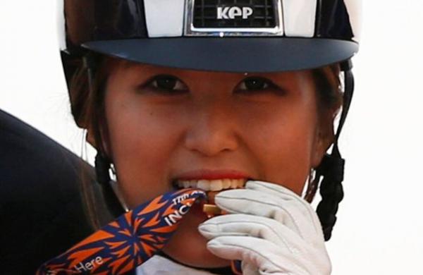 崔順實：在朴槿惠身邊做40年閨蜜，傲慢女兒橫著走，如今有難同當