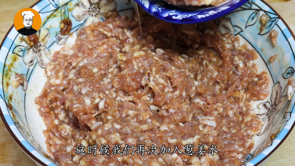 蘿蔔包餃子，沒想到這麼好吃，教你調餡方法，一口一個真過癮，香