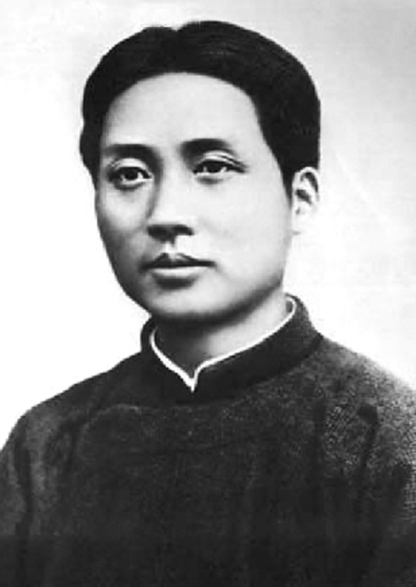 49年,毛主席設宴招待起義人員,擬定名單:不要忘了我那個小同學 49年,毛主席設宴招待起義人員,擬定名單:不要忘了我那個小同學