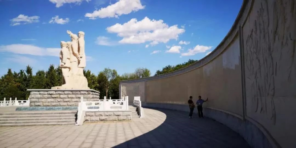 公園裡的紅色景點 | 大興區烈士紀念廣場 公園裡的紅色景點 | 大興區烈士紀念廣場