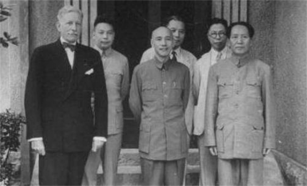 閻錫山進攻上黨,毛主席卻下令:2天后再還擊!事後才知真高明 閻錫山進攻上黨,毛主席卻下令:2天后再還擊!事後才知真高明