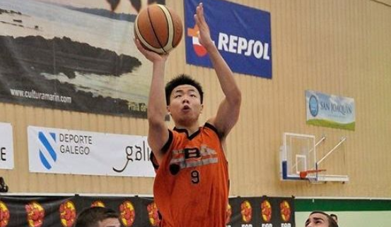 當初效力過美國NCAA聯賽的三位中國後衛,他們的實力都如何? 當初效力過美國NCAA聯賽的三位中國後衛,他們的實力都如何?