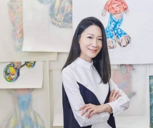 “人間清醒”曲家瑞，她的人生有多痛快？