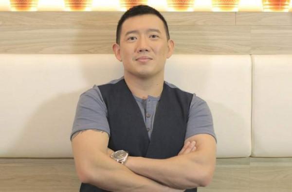 煽暴藝人杜汶澤“酸”了,遭臺民眾教訓:蕭敬騰輪不到你來說 煽暴藝人杜汶澤“酸”了,遭臺民眾教訓:蕭敬騰輪不到你來說