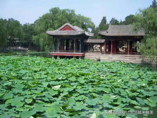 頤和園是中國清朝時期四座大型皇家園林之一 頤和園是中國清朝時期四座大型皇家園林之一