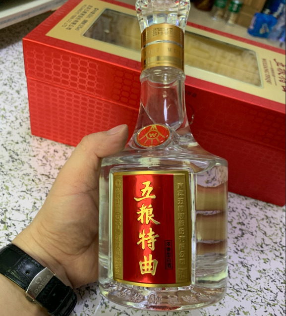 為什麼雲貴川過年不喝茅五劍？當地人：這4款酒足夠，便宜又好喝