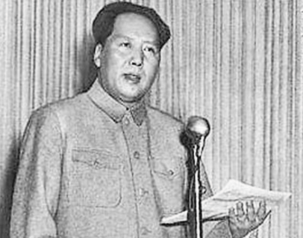 除了周恩來當總理，誰能替代？毛主席點名他任職近三個月的代總理