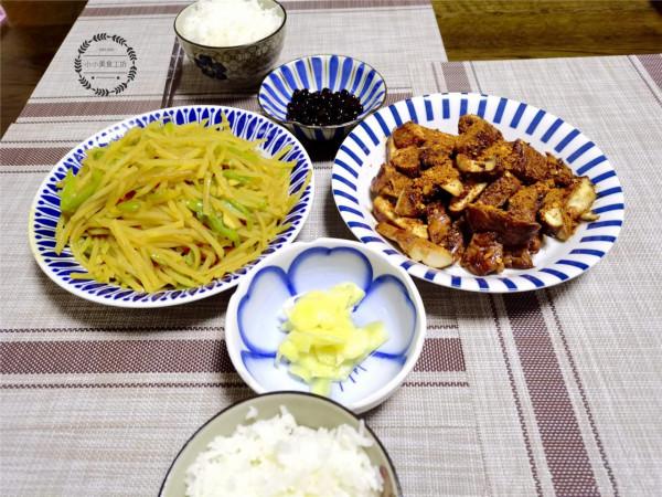 東北老兩口的極簡晚餐,在朋友圈沸騰了,網友:認真生活真好 東北老兩口的極簡晚餐,在朋友圈沸騰了,網友:認真生活真好