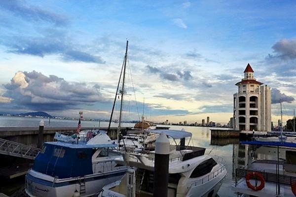 馬六甲完全“喪失”戰略地位：中俄大動脈打通