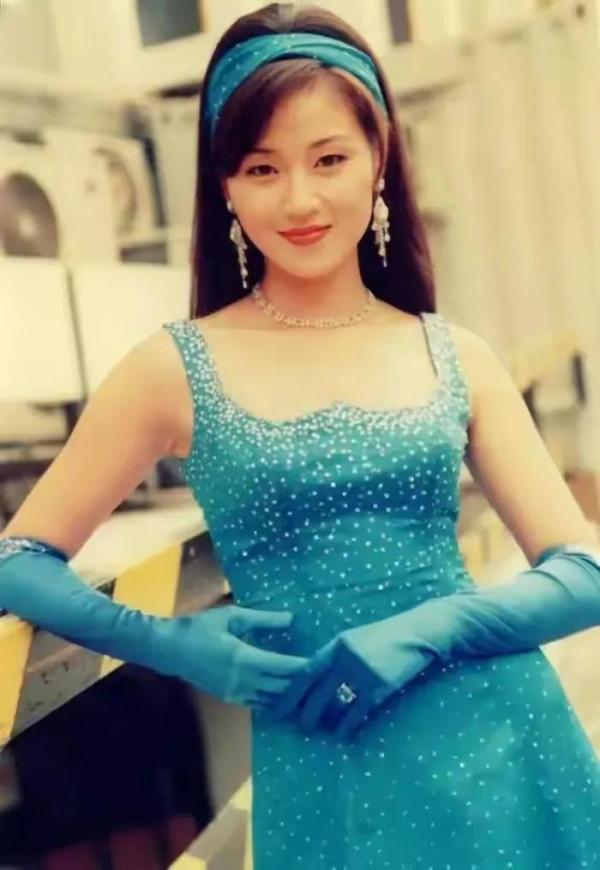 甄子丹衝冠一怒為紅顏,得罪“水房”大佬,求14K陳惠敏出面擺平 甄子丹衝冠一怒為紅顏,得罪“水房”大佬,求14K陳惠敏出面擺平