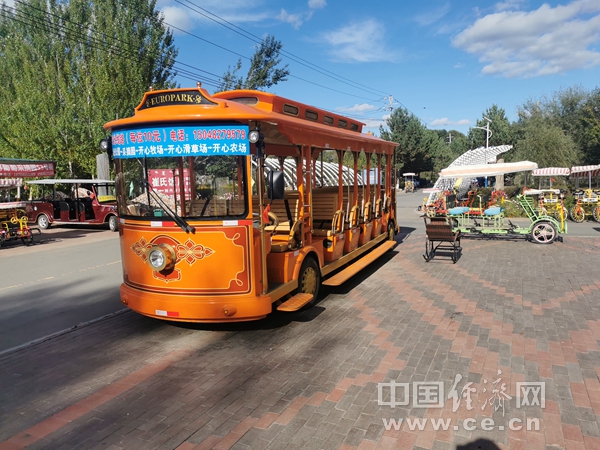 “花香小鎮”這樣念好“農旅經”