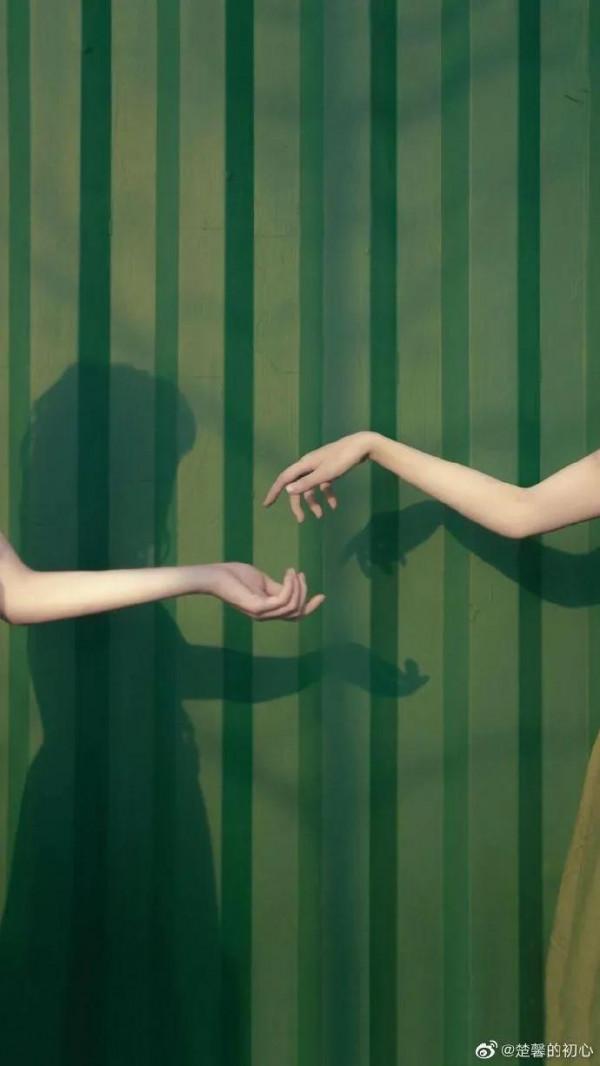 友情如一杯清茶，越泡越濃