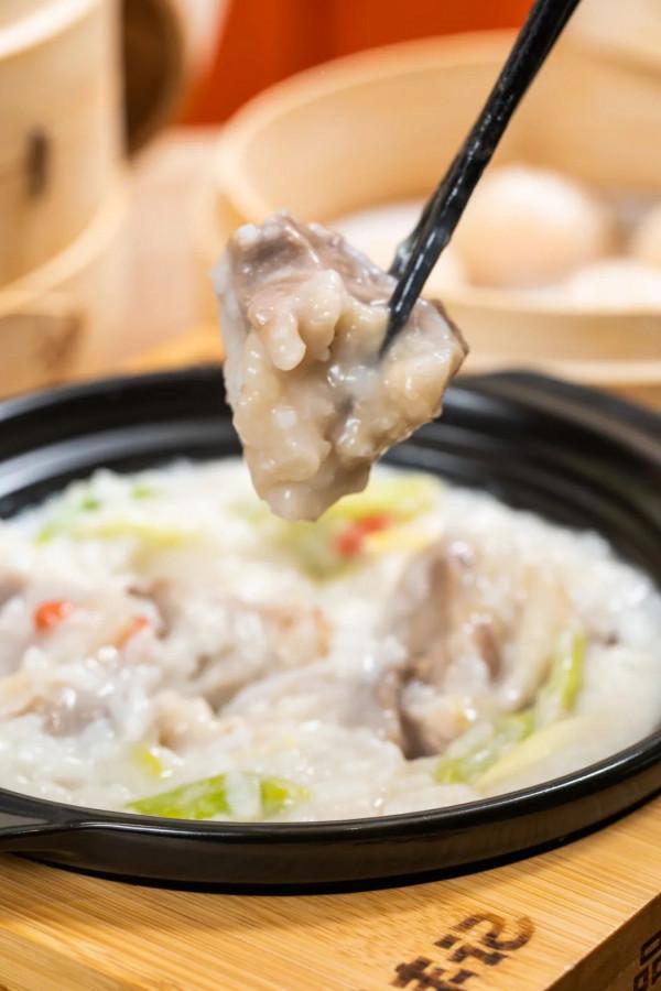 6年了！這家爆開100+門店的「神級砂鍋粥」，29.9元吃到撐