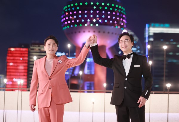 中秋夜,聽王文娟孫道臨在武康大樓的伉儷情深 中秋夜,聽王文娟孫道臨在武康大樓的伉儷情深