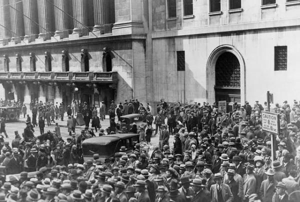 一戰結束後為何二十年左右就又爆發了二戰 一戰結束後為何二十年左右就又爆發了二戰